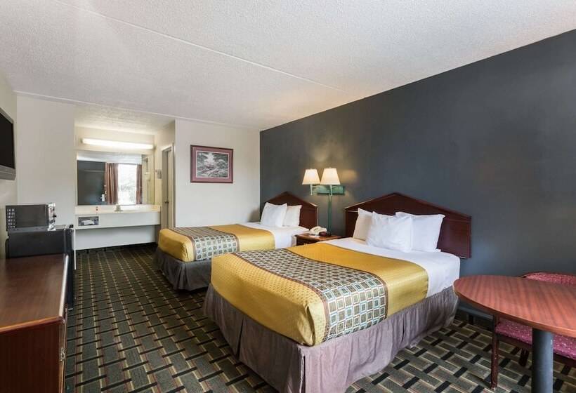 ホテル Travelodge By Wyndham Savannah Area/richmond Hill