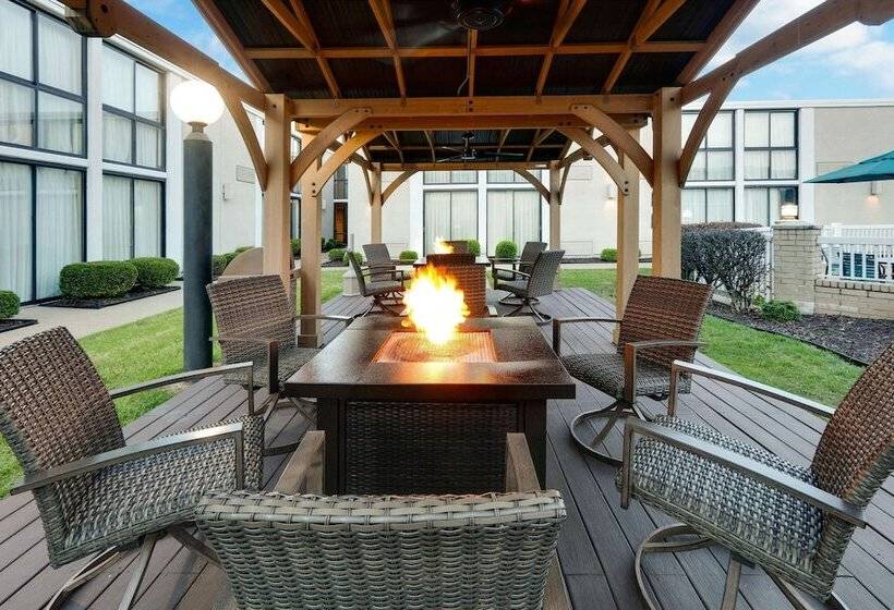 فندق Wyndham Riverfront