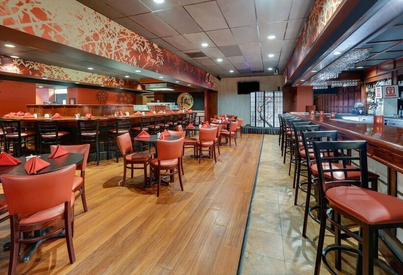 فندق Wyndham Riverfront