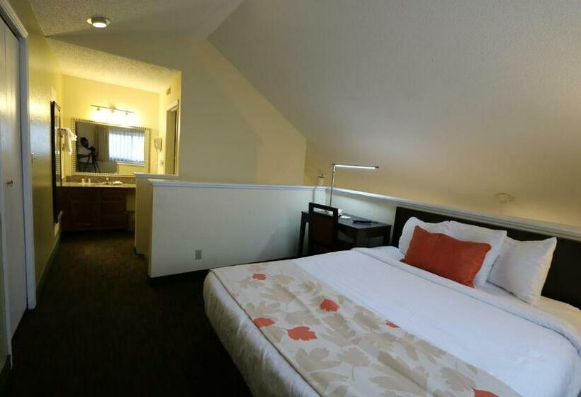 レジデンス Fairbridge Inn & Suites  Akron Copley Township  West