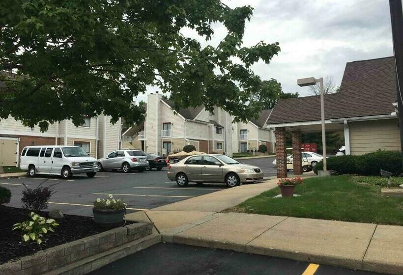 Residenz Fairbridge Inn & Suites  Akron Copley Township  West