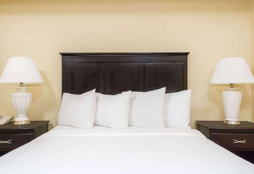 اقامتگاه Hawthorn Extended Stay By Wyndham Columbus