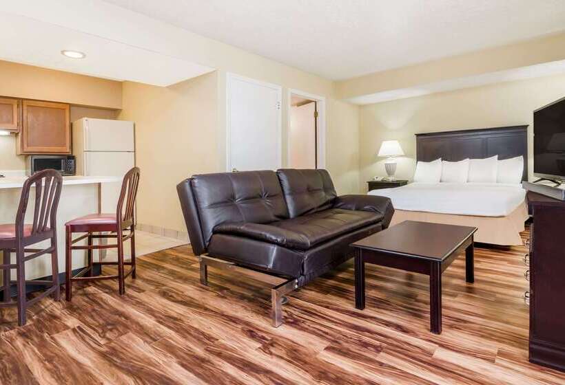 اقامتگاه Hawthorn Extended Stay By Wyndham Columbus