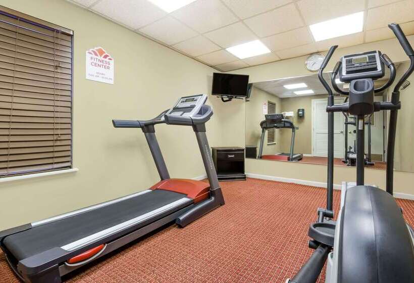 اقامتگاه Hawthorn Extended Stay By Wyndham Columbus