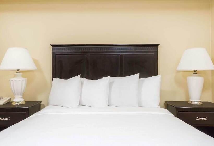 اقامتگاه Hawthorn Extended Stay By Wyndham Columbus