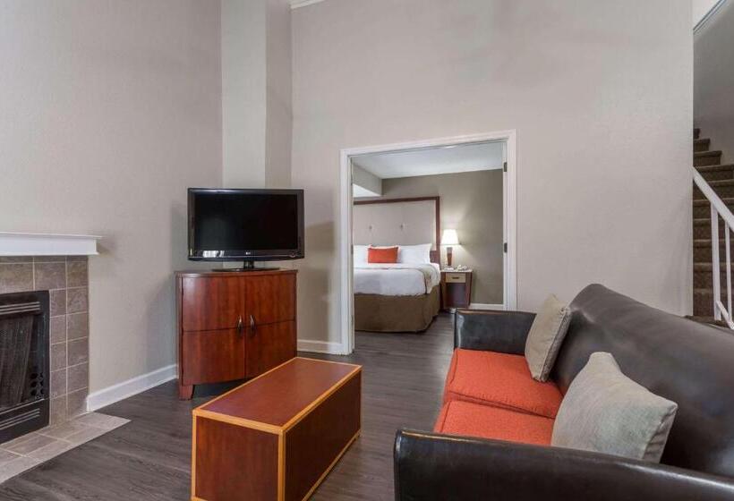 اقامتگاه Hawthorn Suites By Wyndham North Charleston Sc