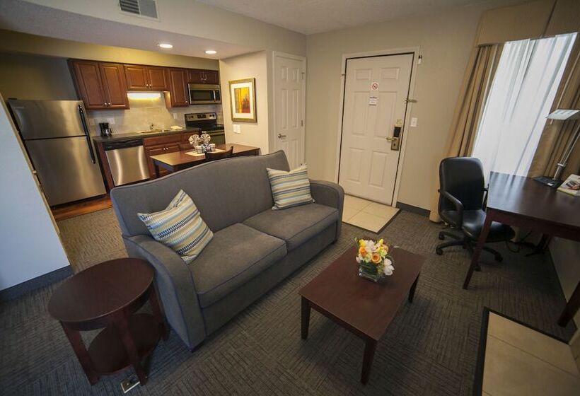 اقامتگاه New Haven Village Suites