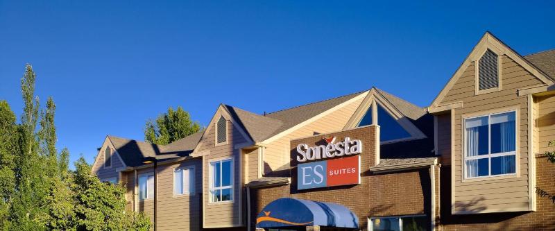 Avia Residences On Savoy   Extended Stay