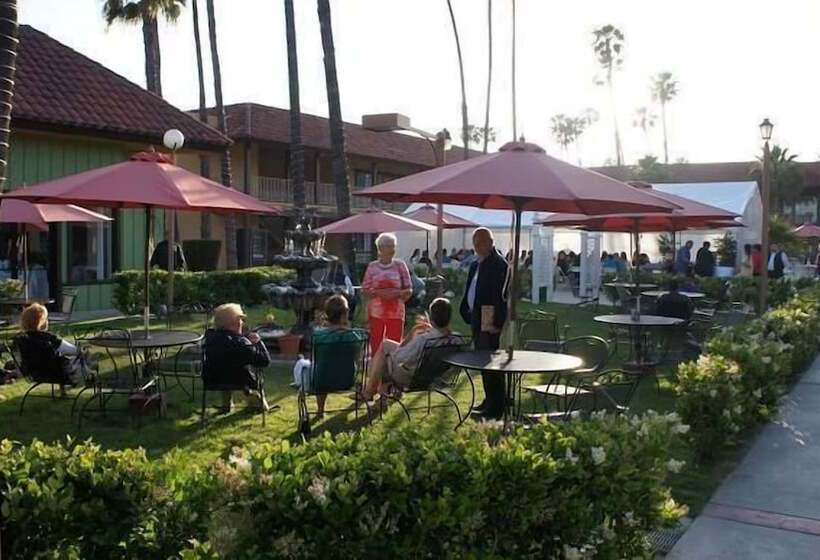 منتجع Saddleback Los Angeles   Norwalk