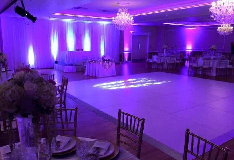 منتجع Saddleback Los Angeles   Norwalk