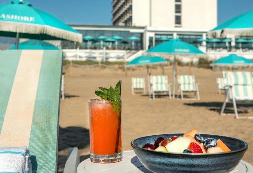هتل Ashore Resort & Beach Club
