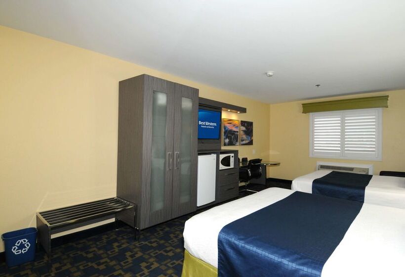 酒店 Best Western Antelope Inn & Suites