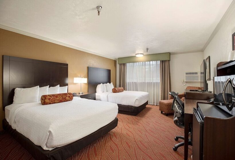 Hotel Best Western Plus Parkway Inn