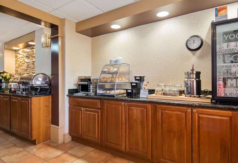 هتل Best Western Plus The Inn At Sharon/foxboro