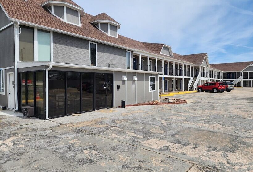 酒店 Carthage Inn