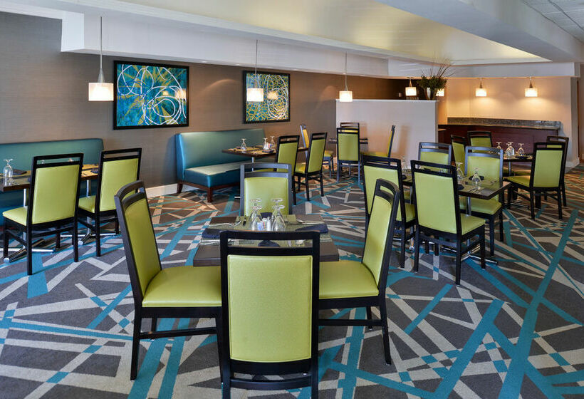 هتل Radisson  Atlantamarietta