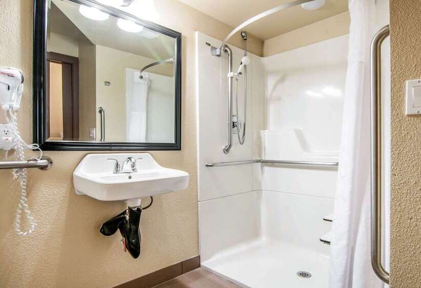 هتل Comfort Inn & Suites Vancouver Downtown City Center