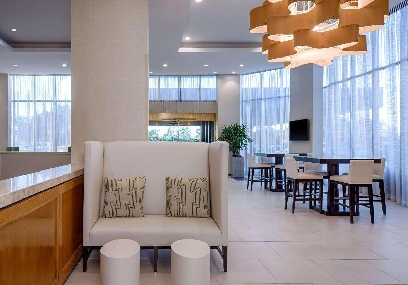 Doubletree By Hilton Hotel Houston   Greenway Plaza