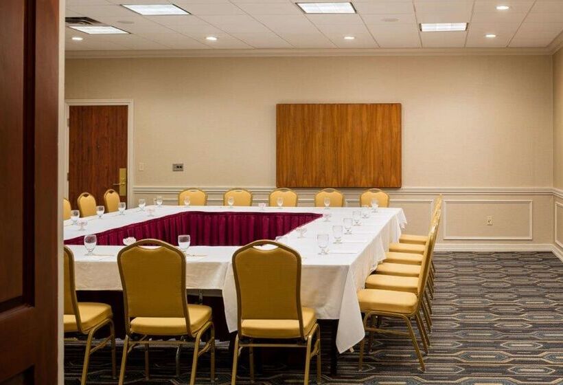 Doubletree By Hilton Hotel Leominster
