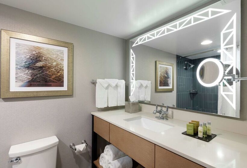 هتل Doubletree By Hilton Birmingham Perimeter Park