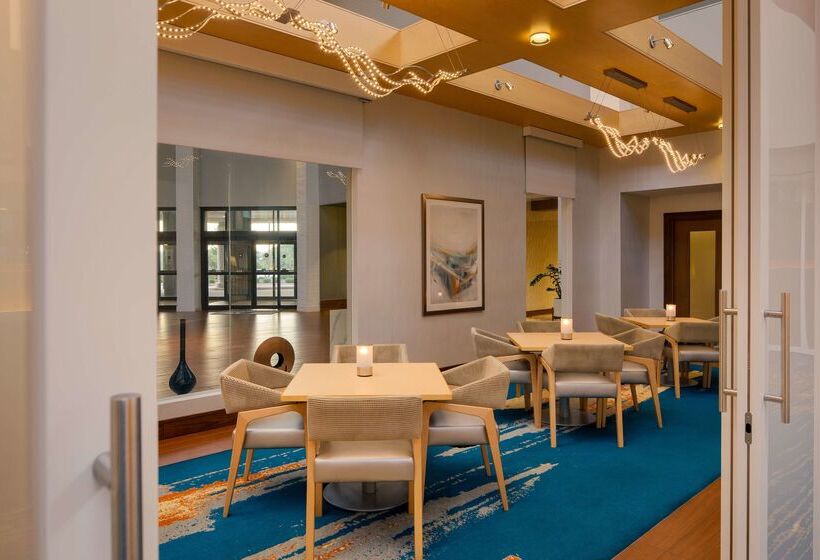 ホテル Doubletree By Hilton  Pittsburghcranberry