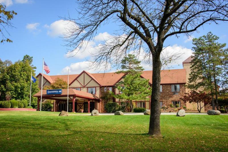 Eisenhower Hotel And Conference Center
