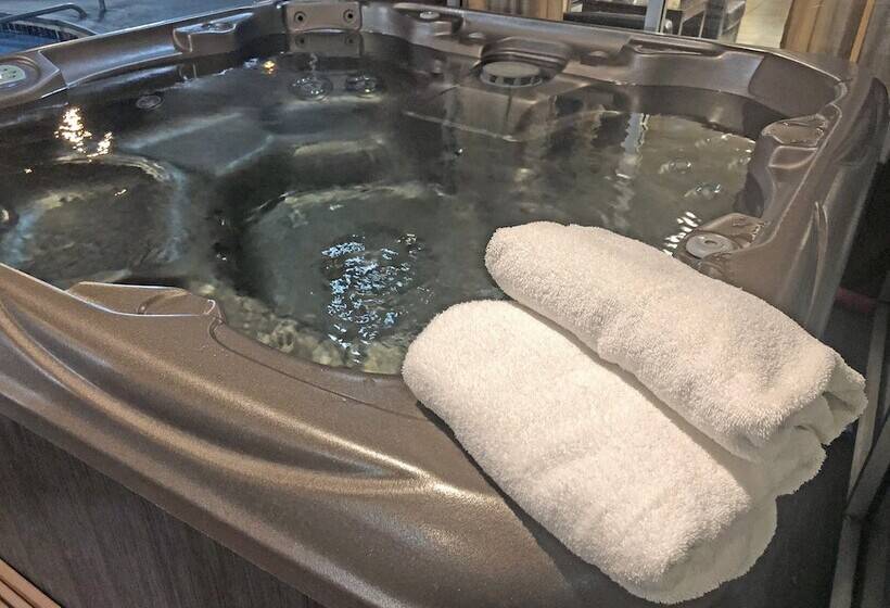 هتل Fairbridge Inn & Suites Lewiston