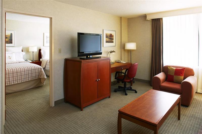 בית מלון כפרי Four Points By Sheraton Charlotte