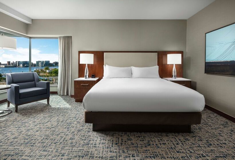 فندق Hilton Boston Logan Airport