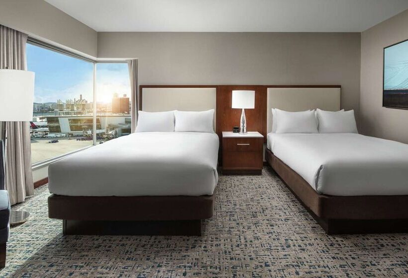 هتل Hilton Boston Logan Airport