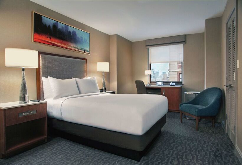 هتل Hilton Chicago