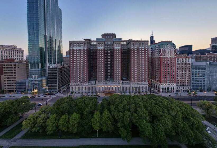 هتل Hilton Chicago