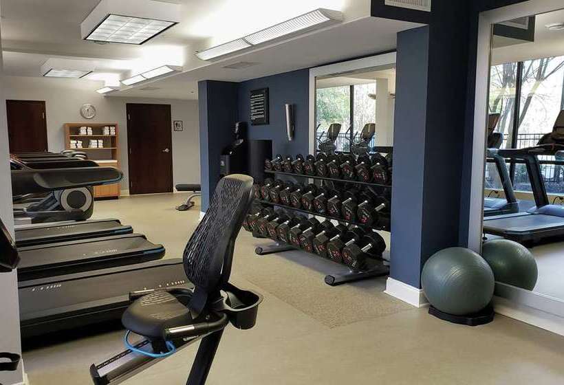 هتل Hilton Durham Near Duke University