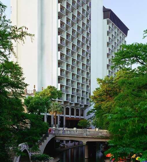 هتل Hilton Palacio Del Rio