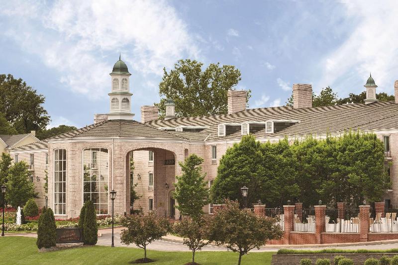 هتل Hilton St. Louis Frontenac