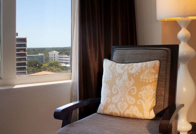 فندق Hilton St. Petersburg Bayfront