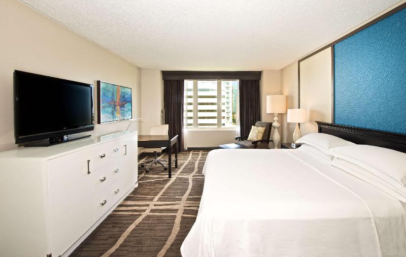 فندق Hilton St. Petersburg Bayfront