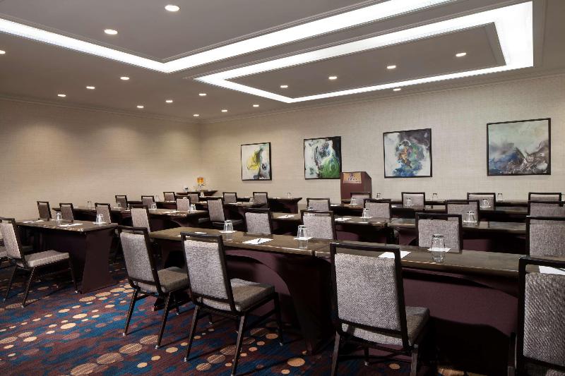 فندق Hilton St. Petersburg Bayfront