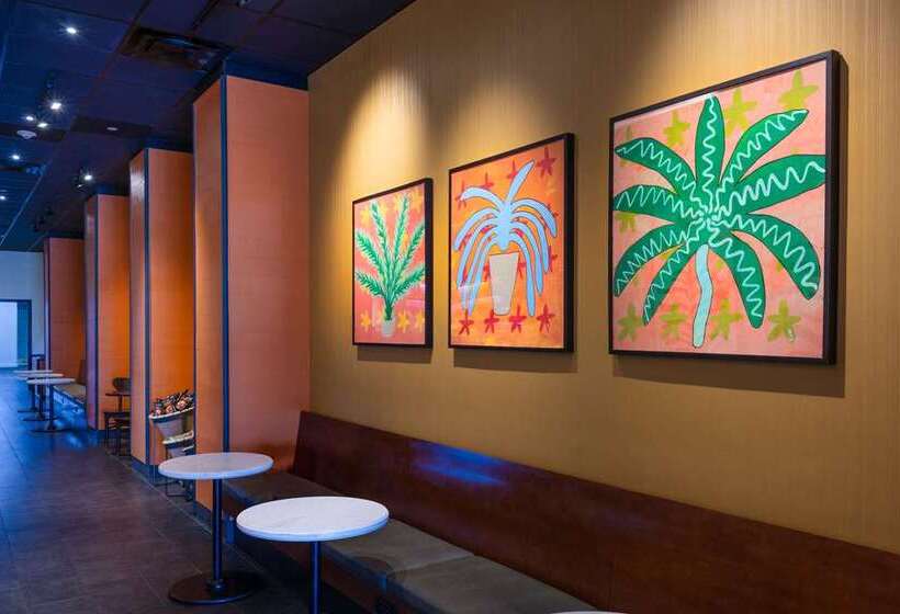 فندق Hilton St. Petersburg Bayfront