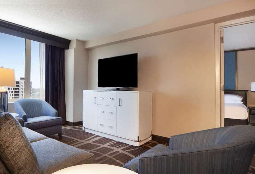 فندق Hilton St. Petersburg Bayfront