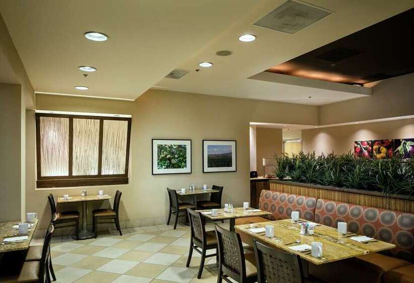 هتل Hilton Stockton