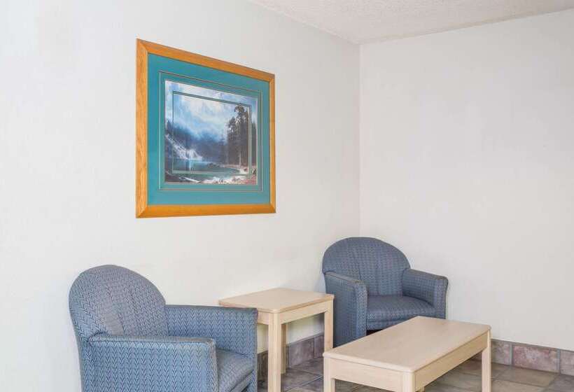 هتل Knights Inn Payson
