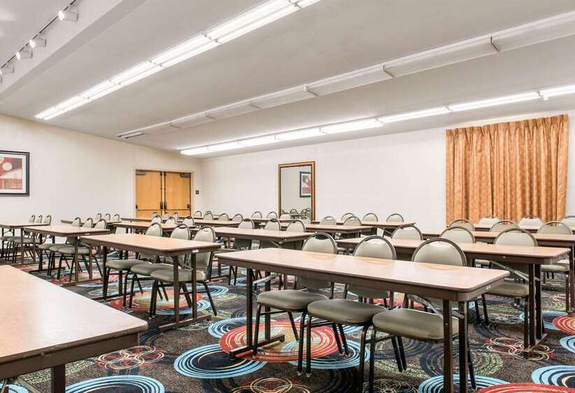 호텔 Quality Inn & Suites Miamisburg  Dayton South