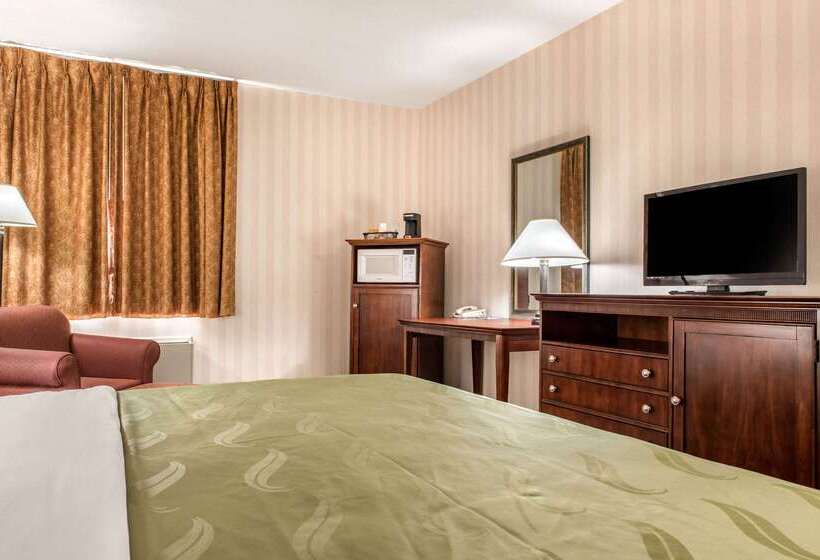 Hotel Quality Inn & Suites Miamisburg  Dayton South