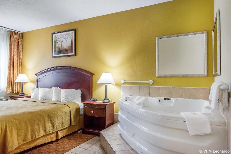 Отель Quality Inn & Suites Miamisburg Dayton South