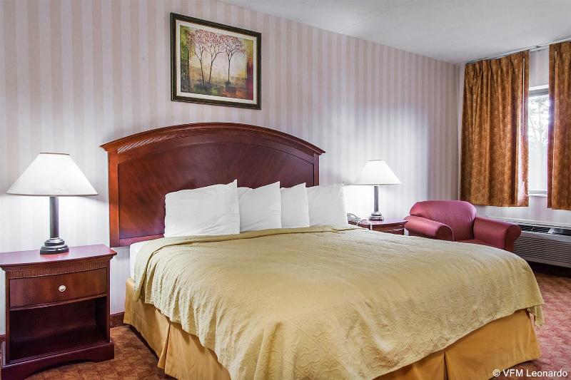 هتل Quality Inn & Suites Miamisburg  Dayton South