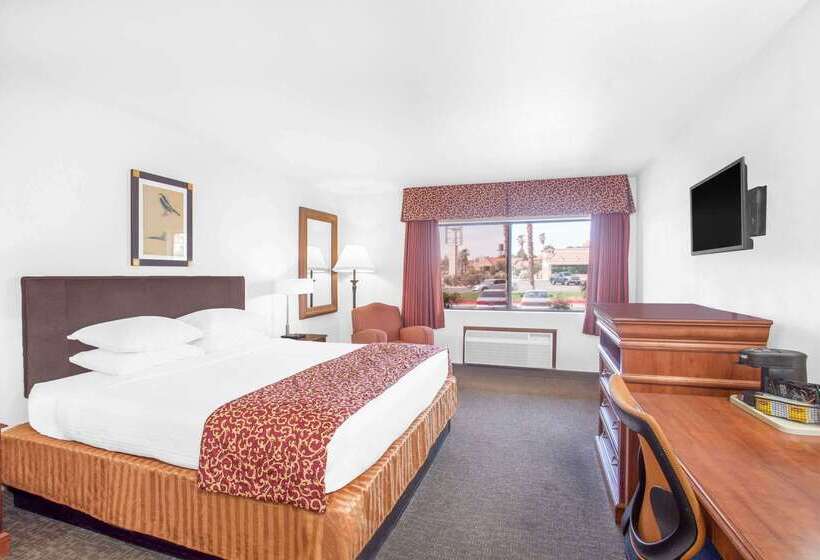 בית מלון כפרי Ramada By Wyndham Barstow
