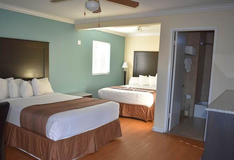 فندق Rockview Inn And Suites