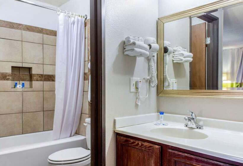 هتل Rodeway Inn Near Ft Huachuca