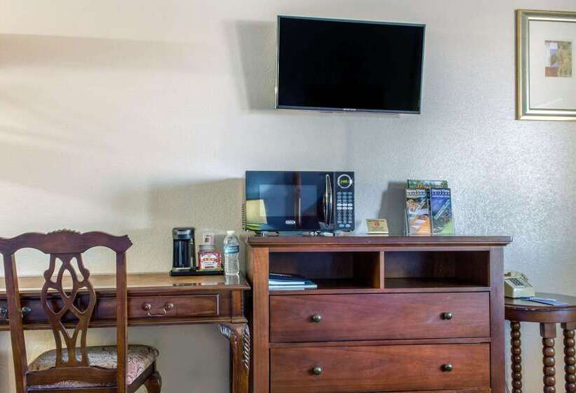 هتل Rodeway Inn Near Ft Huachuca
